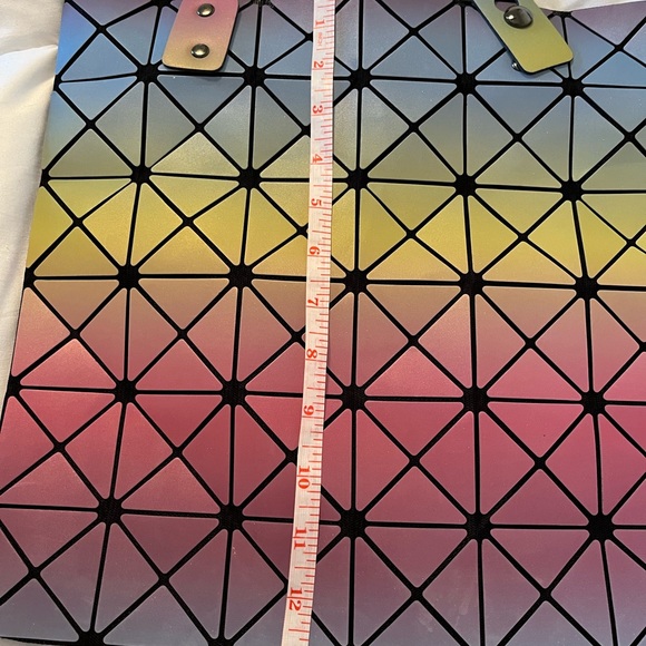 Geometric Holographic Tote - Picture 9 of 9